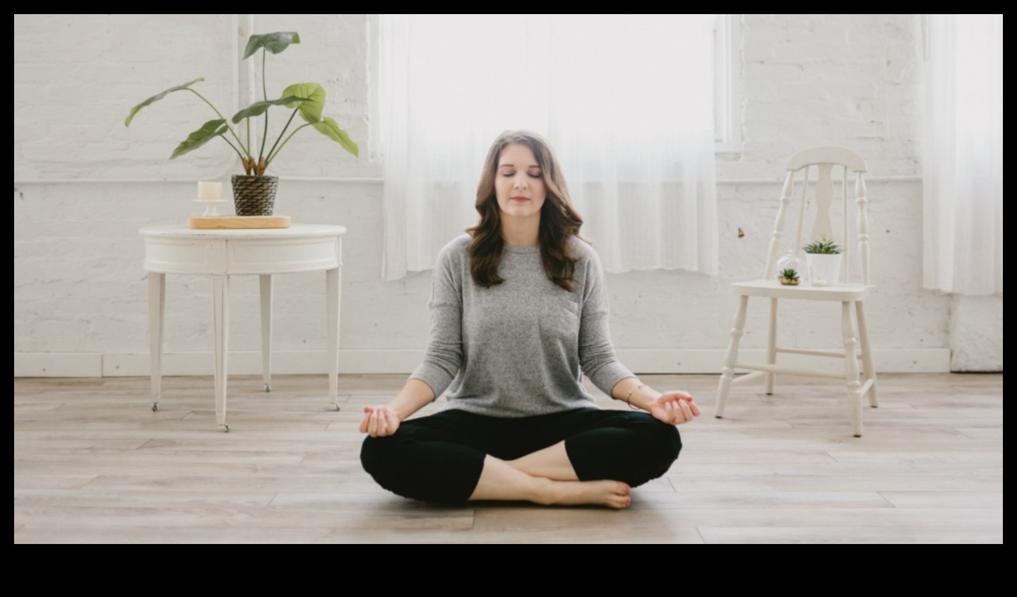 Svētlaimīgas pauzes: miera mirkļi ātras un efektīvas relaksācijas paņēmienos