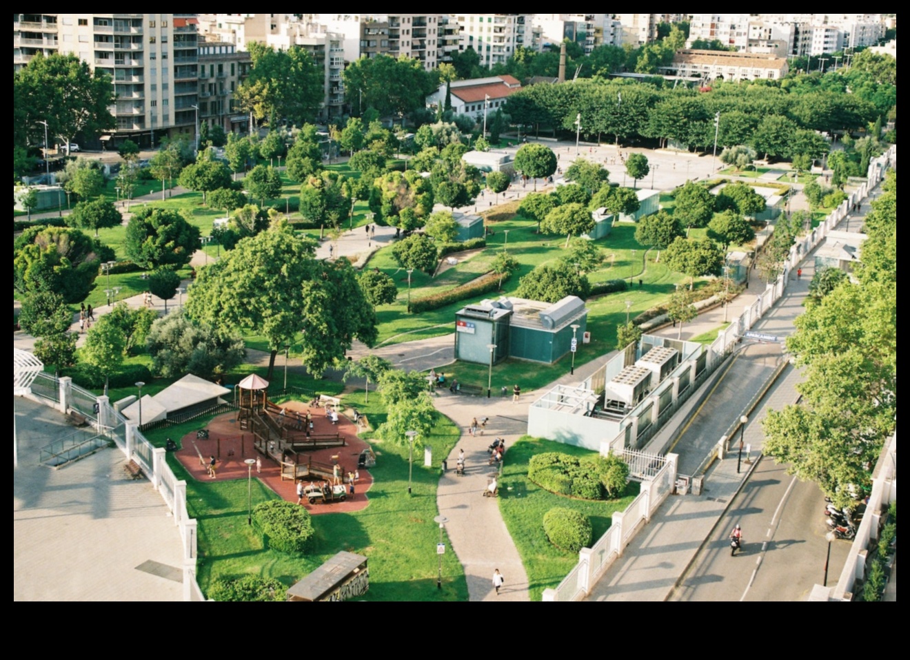 Urban Wilderness: āra vingrinājumi pilsētas sirdī